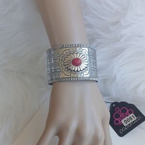 Paparazzi Silver Bracelet with Marble Red Accent